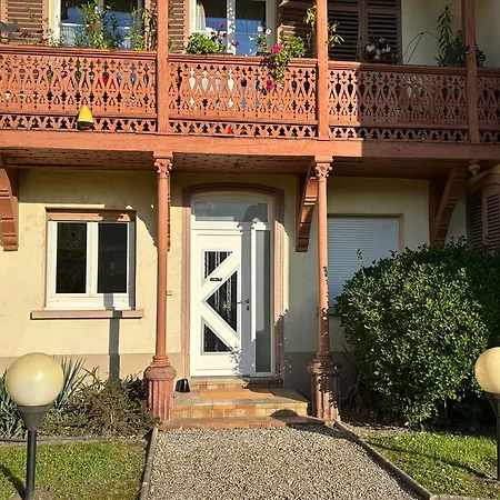 Joli Petit